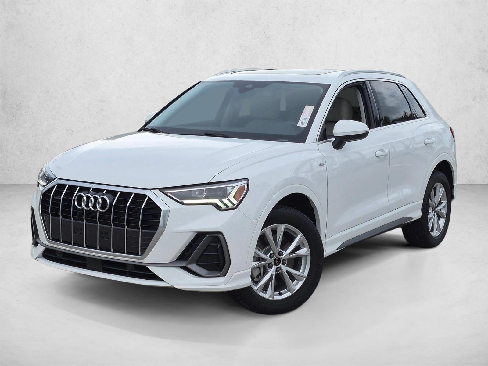 2023 Audi Q3 S line Premium 45 TFSI quattro