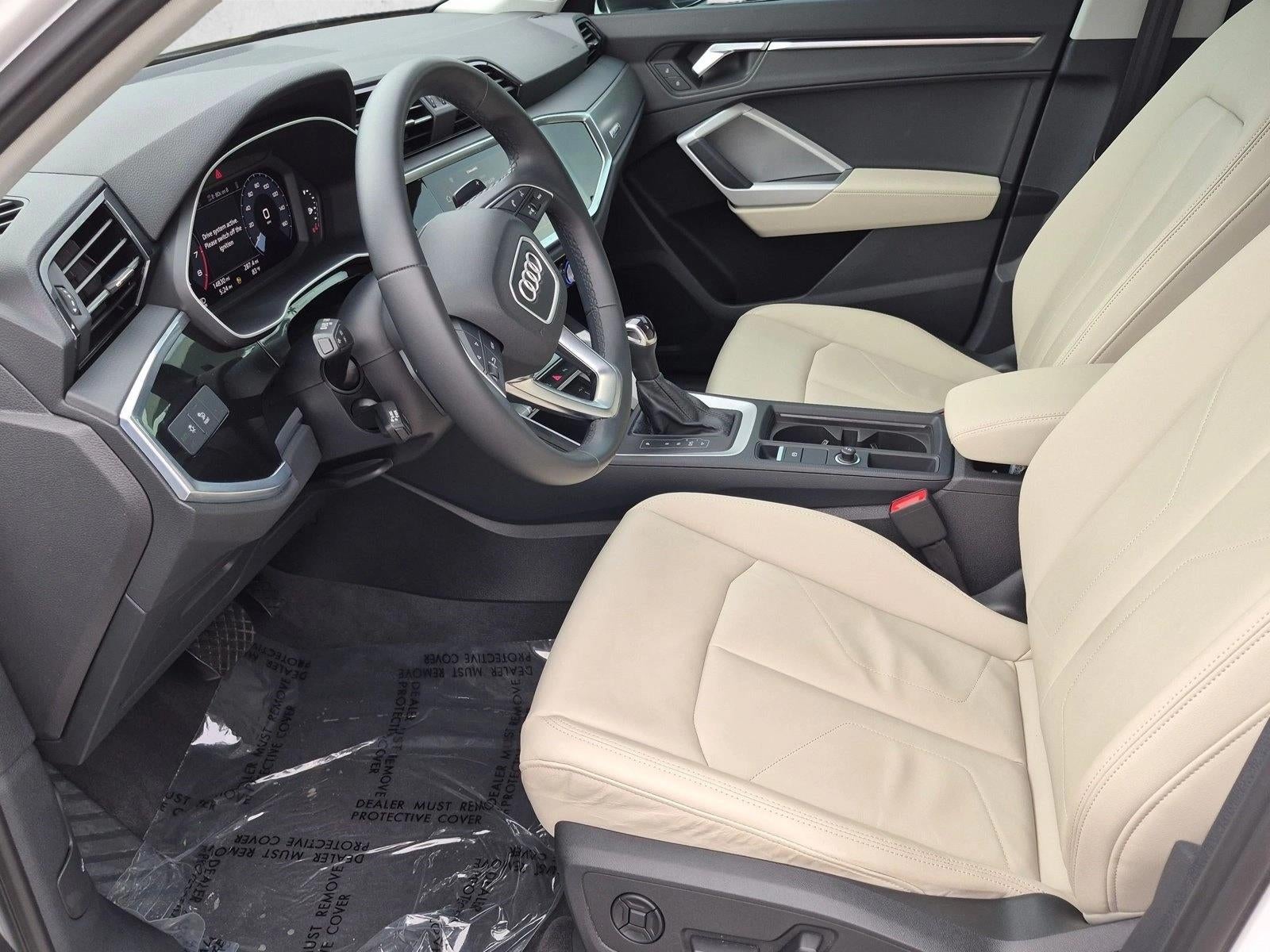 2023 Audi Q3 S line Premium 45 TFSI quattro