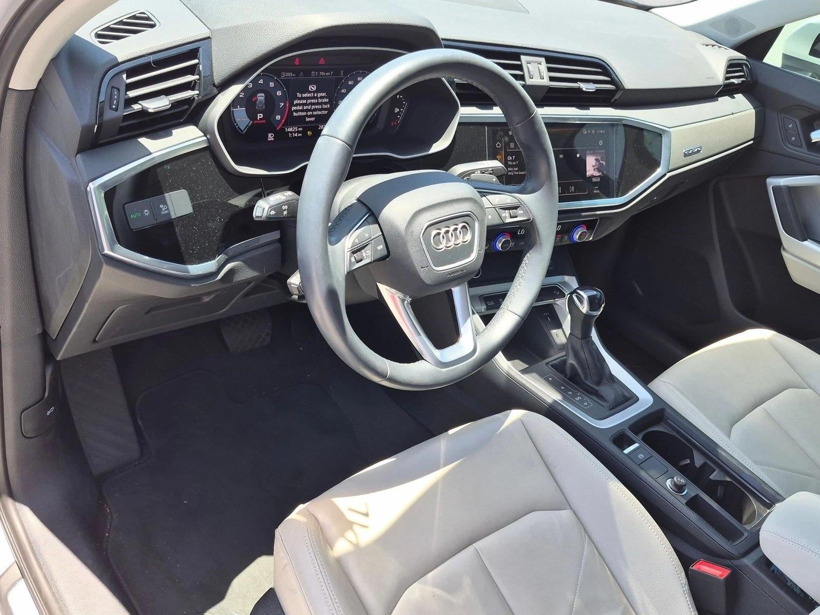 2023 Audi Q3 S line Premium 45 TFSI quattro