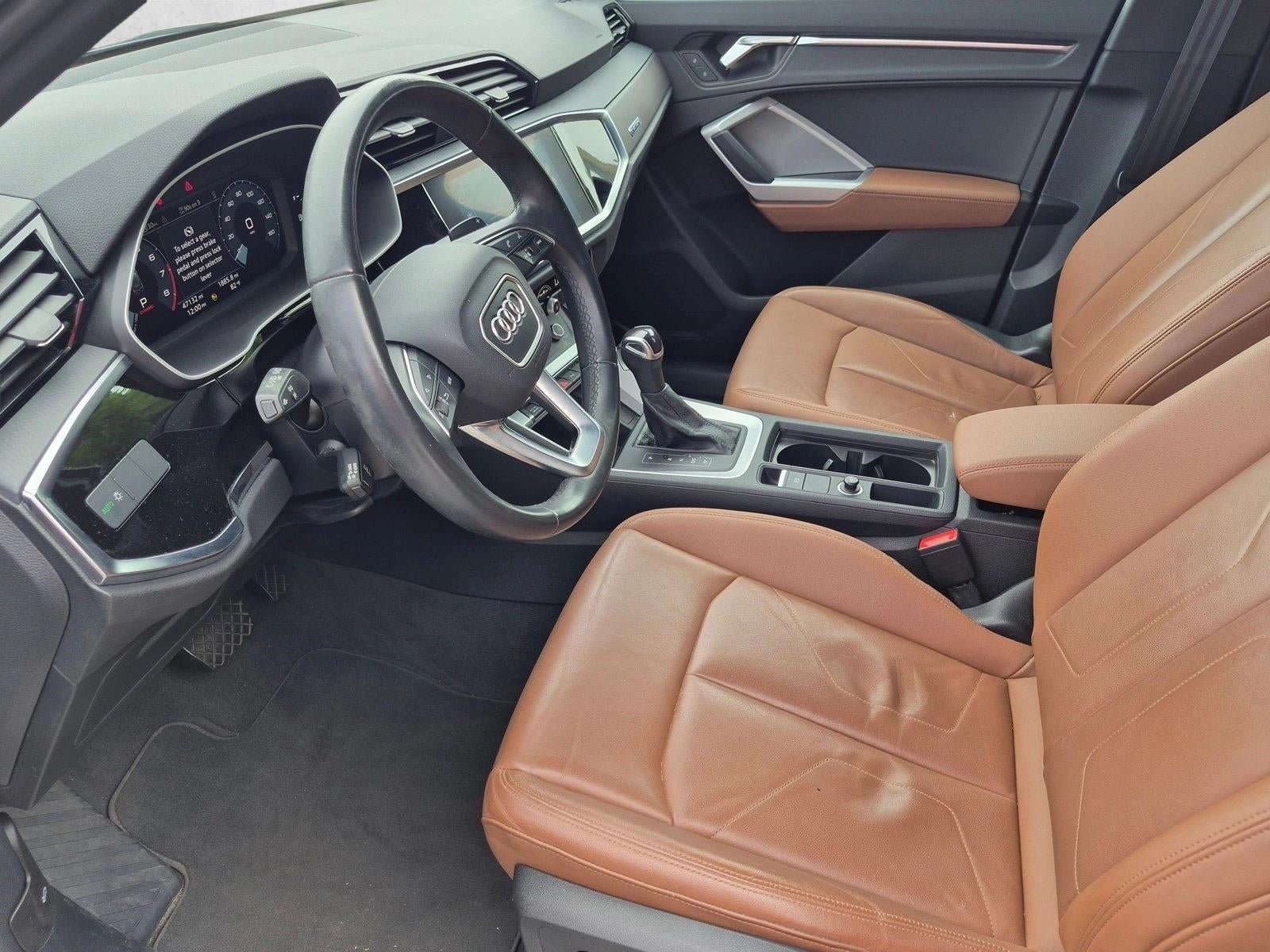 2022 Audi Q3 S line Premium 45 TFSI quattro