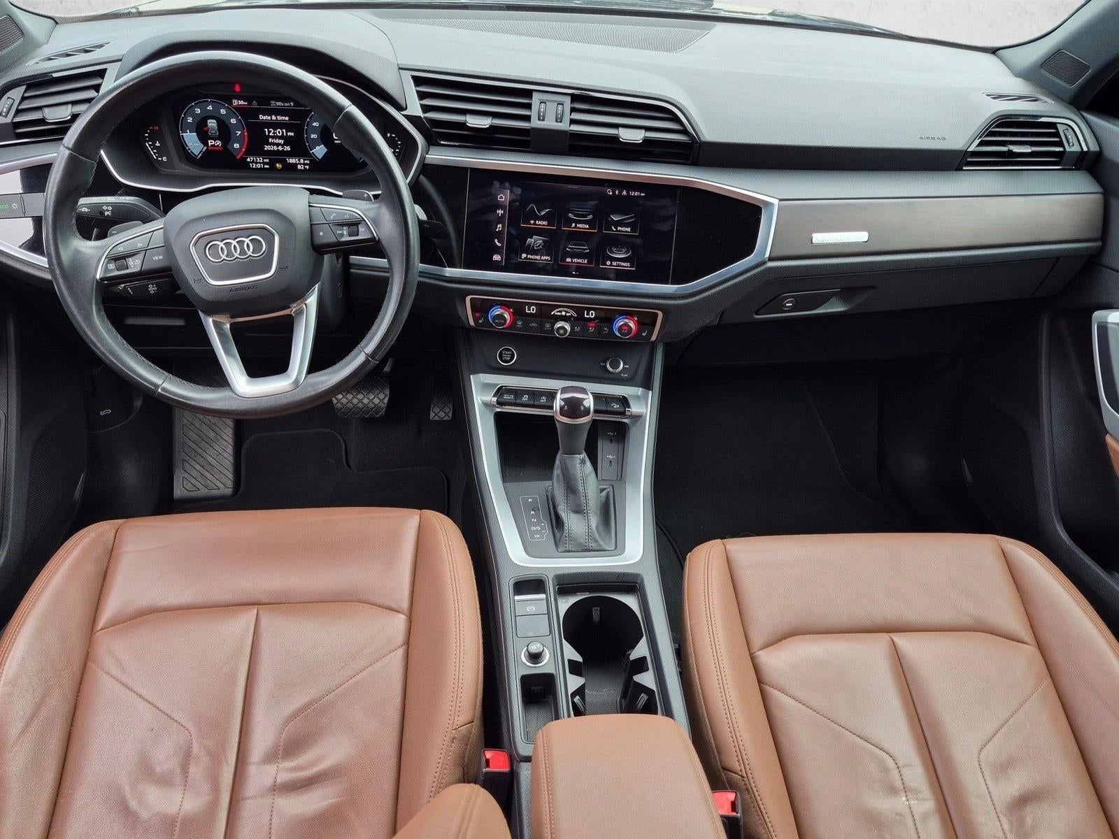 2022 Audi Q3 S line Premium 45 TFSI quattro