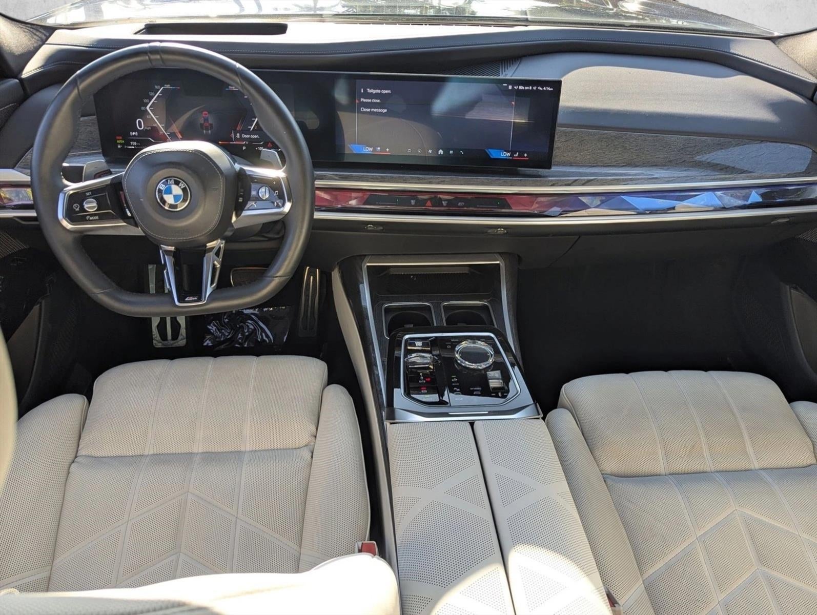 2023 BMW 760i xDrive Sedan