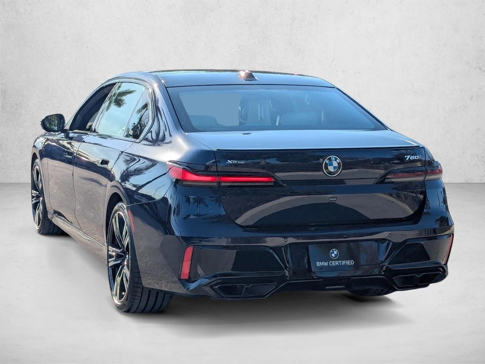 2023 BMW 760i xDrive Sedan