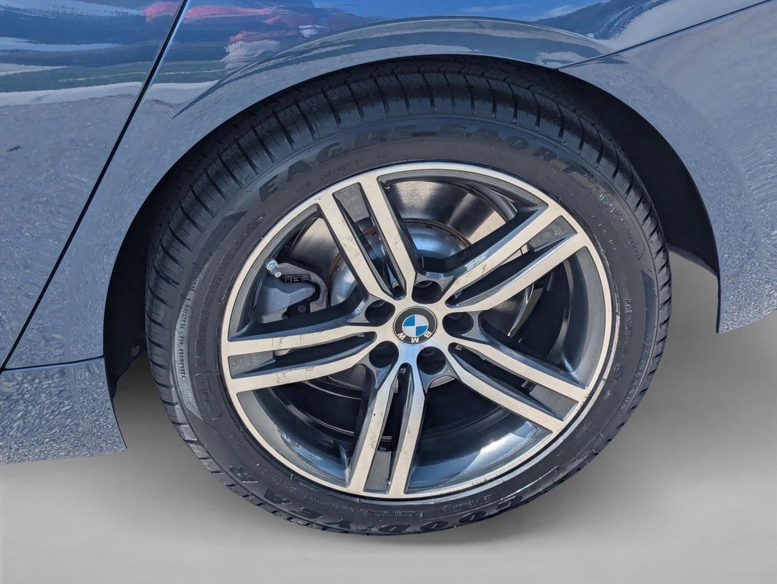 2023 BMW 530i Sedan