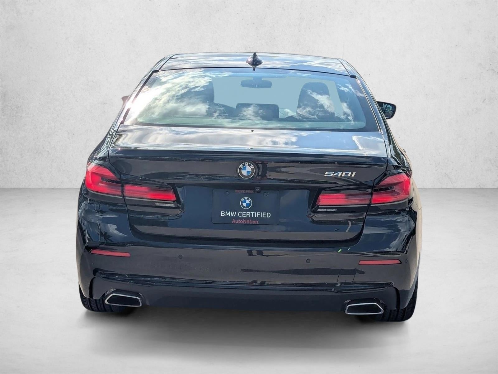 2023 BMW 540i Sedan