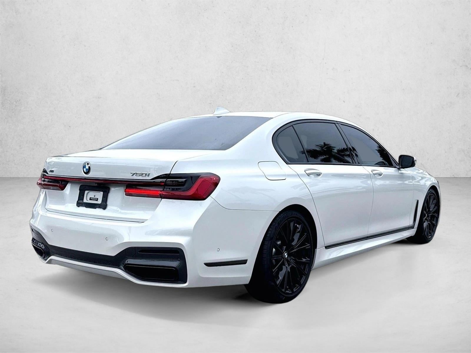 2022 BMW 750i xDrive Sedan