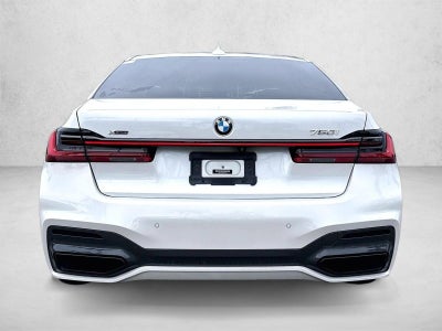 2022 BMW 750i xDrive Sedan