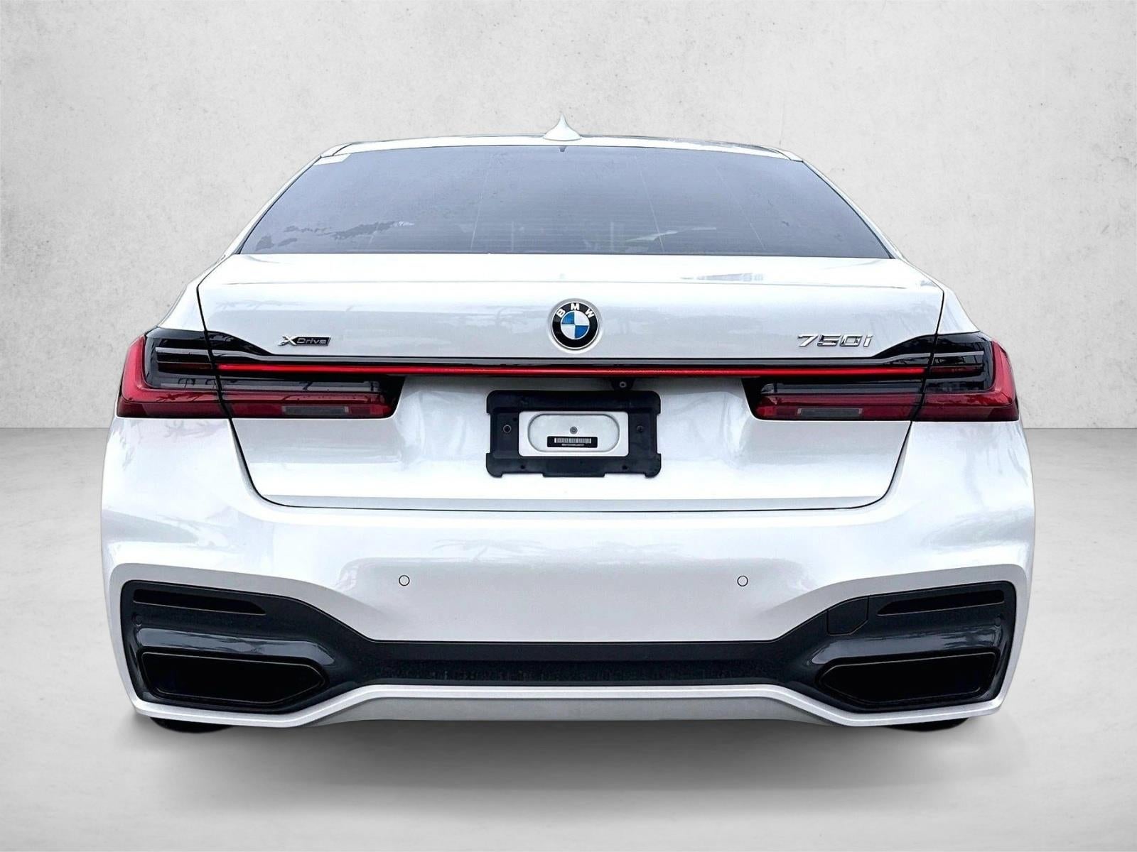 2022 BMW 750i xDrive Sedan