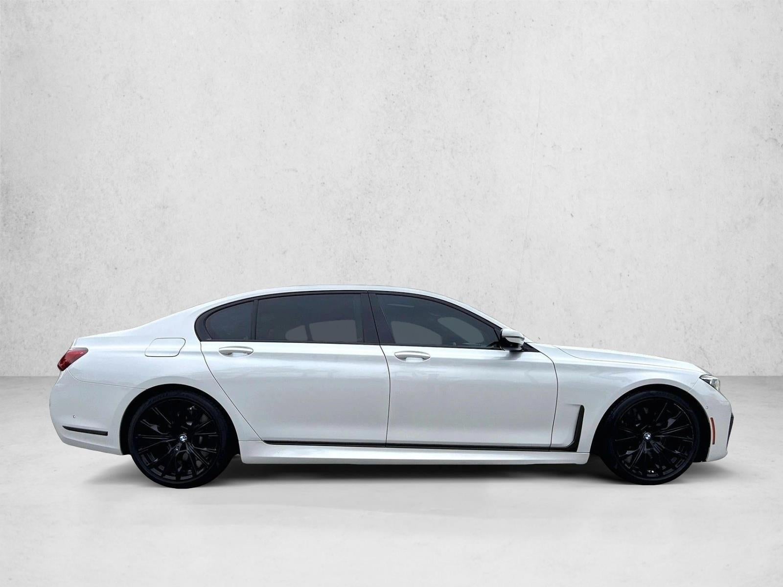 2022 BMW 750i xDrive Sedan