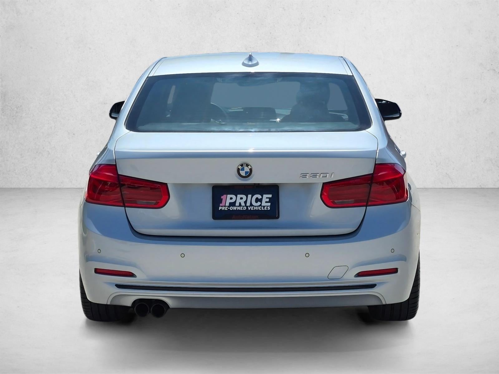 2017 BMW 330i Sedan