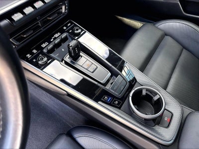 2024 Porsche 911 Carrera 4 Coupe