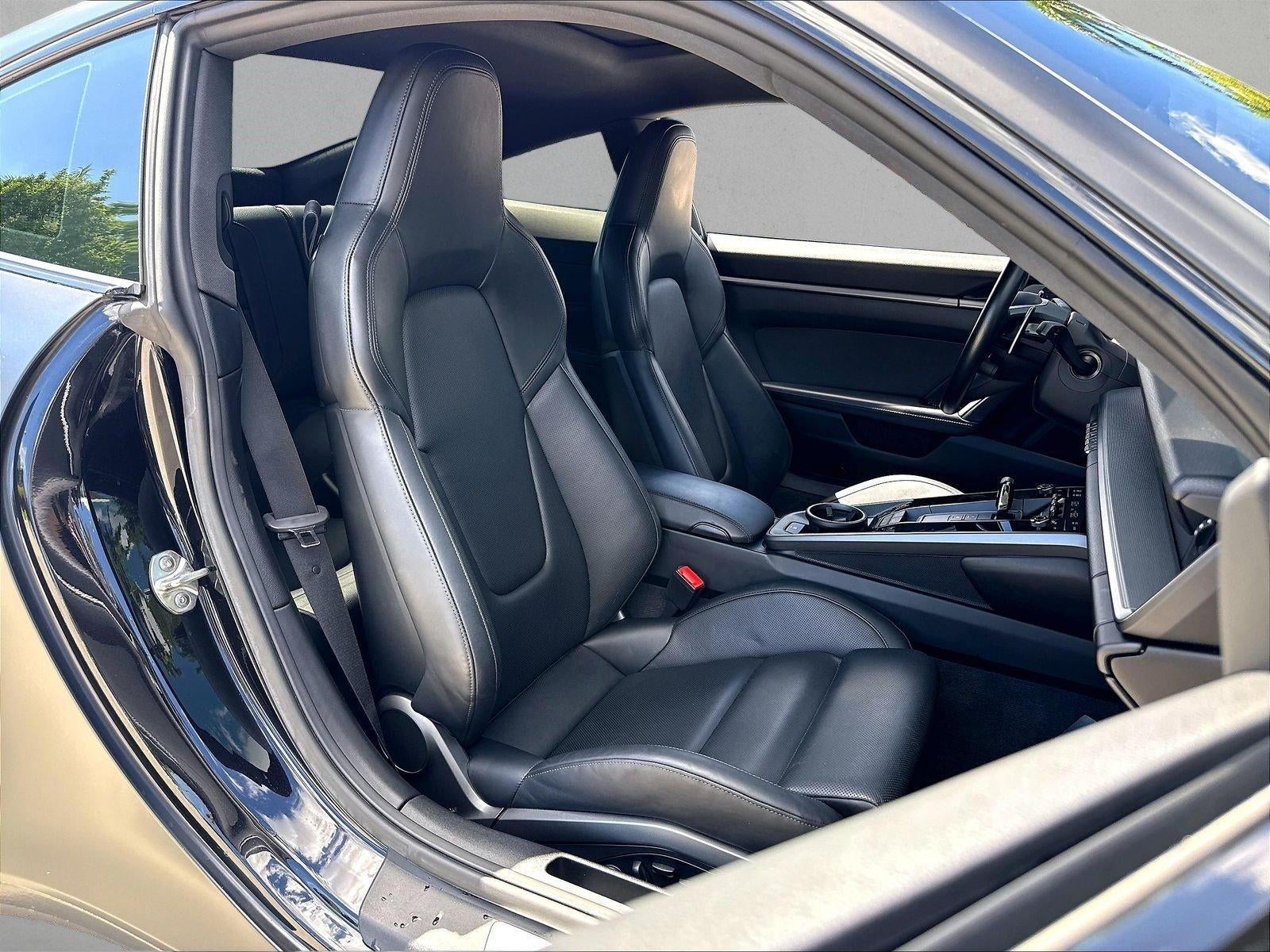 2024 Porsche 911 Carrera 4 Coupe