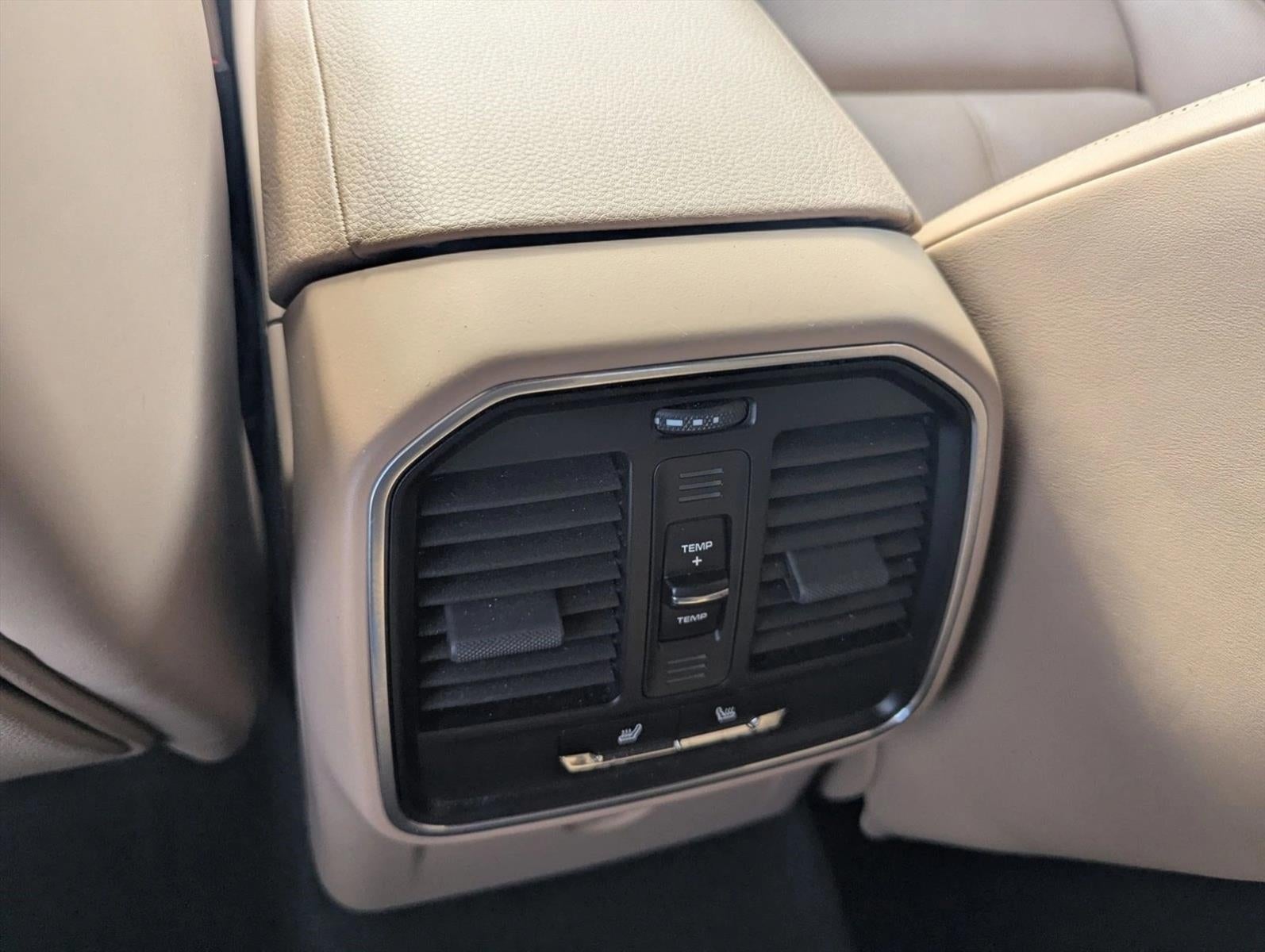 2020 Porsche Macan AWD