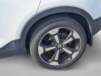 2019 Volvo XC40 T5 AWD Momentum