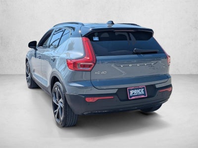 2021 Volvo XC40 T5 AWD R-Design