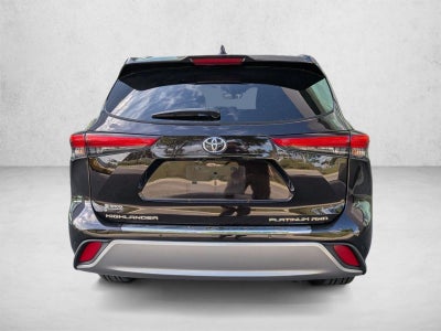2021 Toyota Highlander Platinum AWD (Natl)
