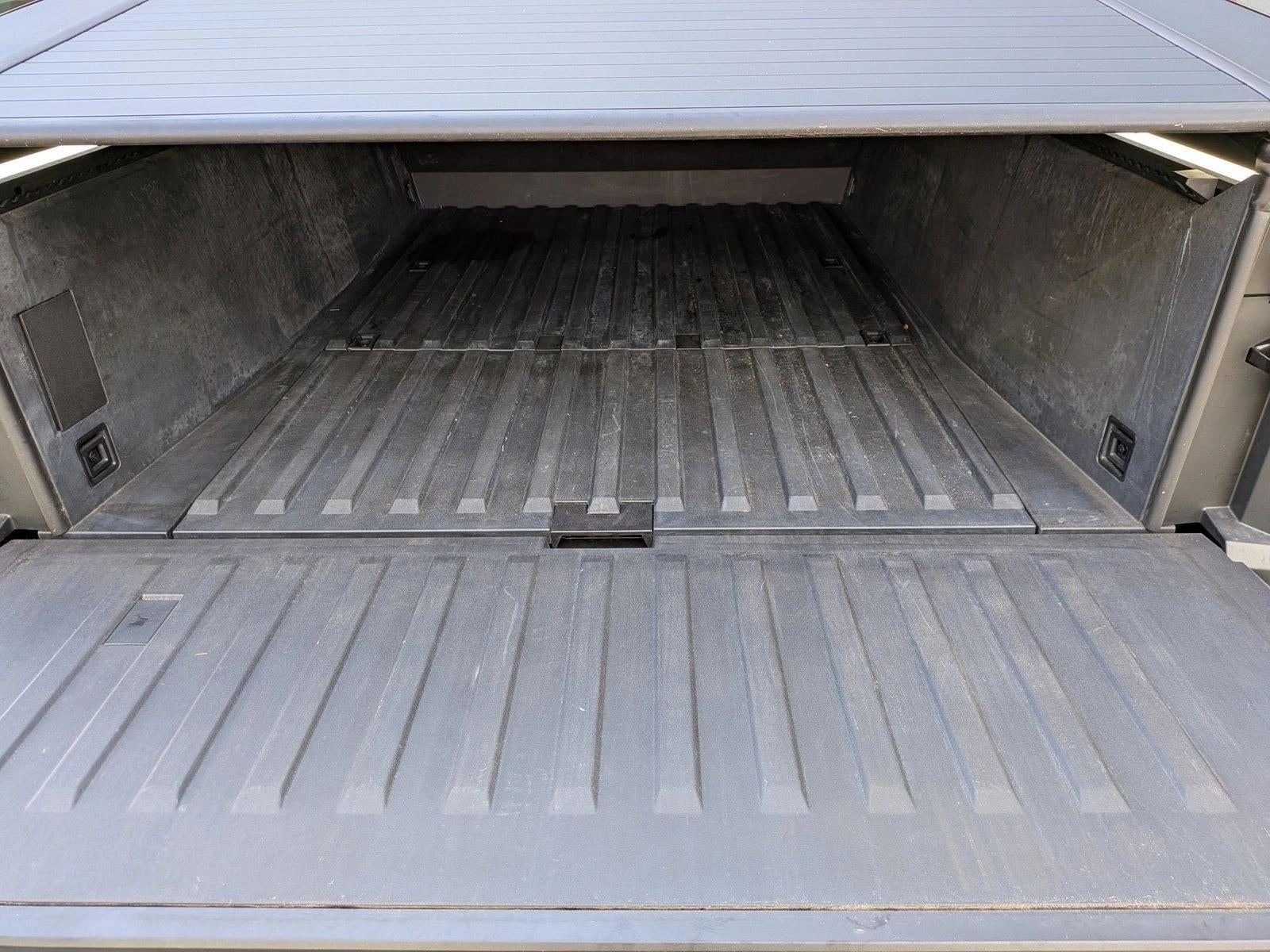 2024 Tesla Cybertruck Cyberbeast AWD