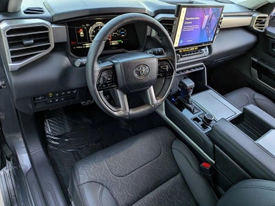 2023 Toyota Sequoia Limited 4WD (SE)