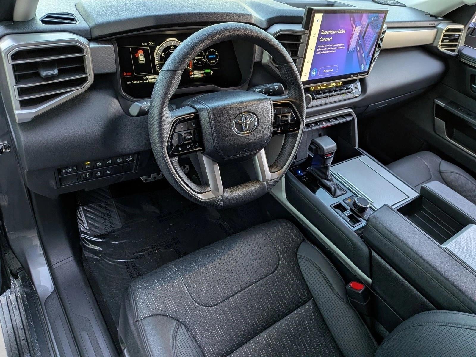 2023 Toyota Sequoia Limited 4WD (SE)