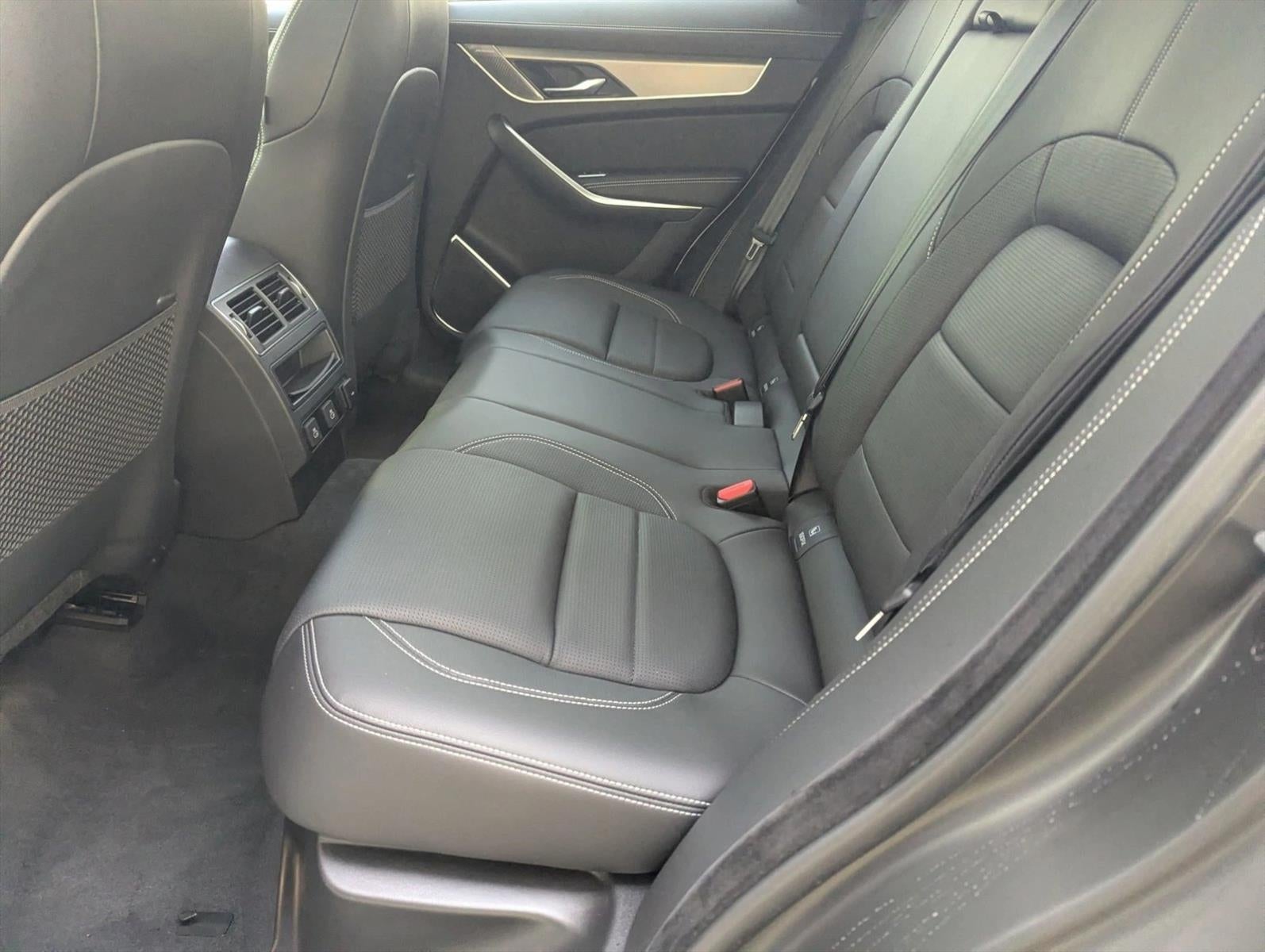 2026 Jaguar F-PACE R-Dynamic S P250 AWD