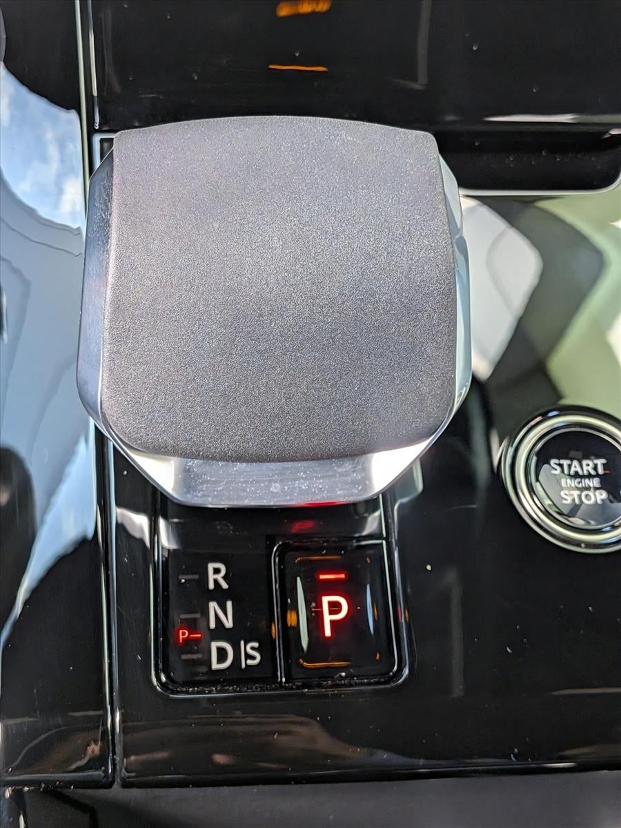 2026 Land Rover Range Rover Sport P400 Dynamic SE