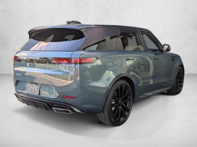 2026 Land Rover Range Rover Sport P400 Dynamic SE