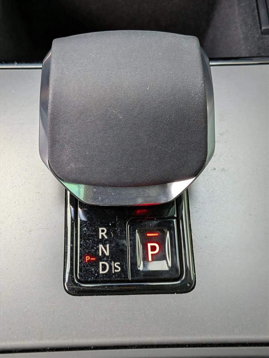 2024 Land Rover Discovery Sport Core S 4WD