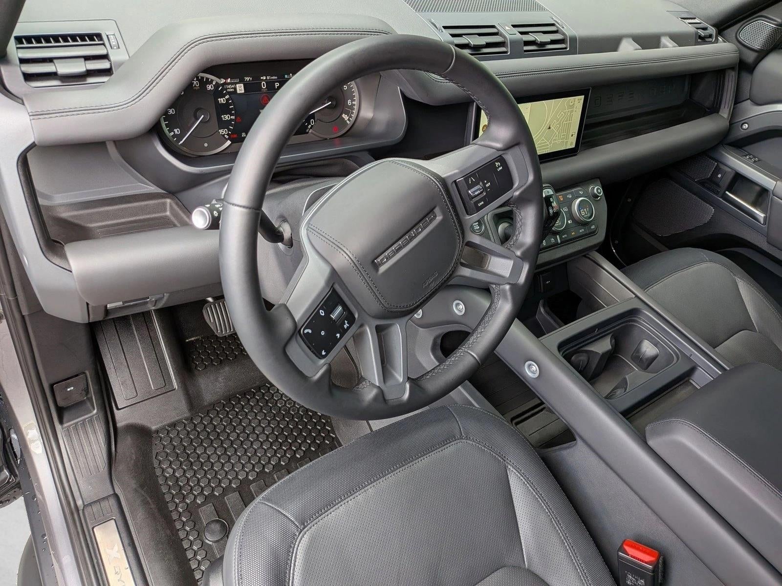 2023 Land Rover Defender 110 X-Dynamic SE AWD