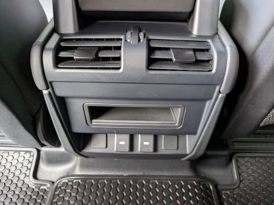 2023 Land Rover Defender 110 X-Dynamic SE AWD