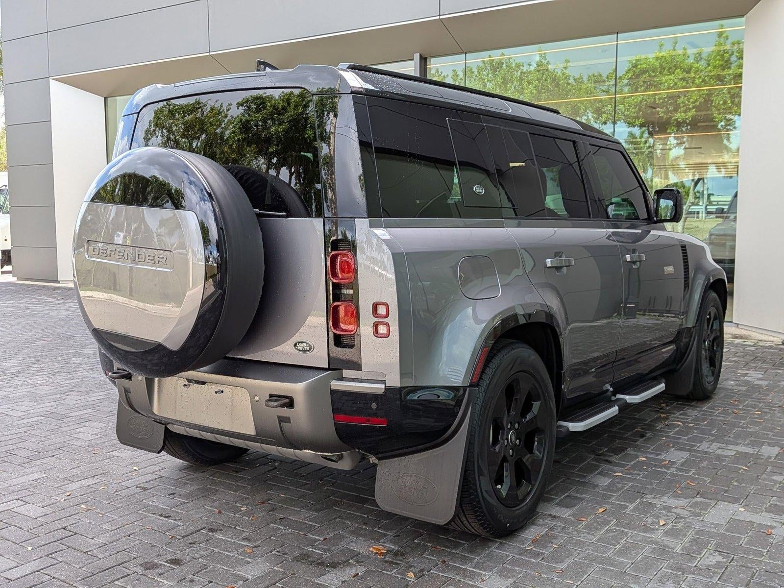 2023 Land Rover Defender 110 X-Dynamic SE AWD