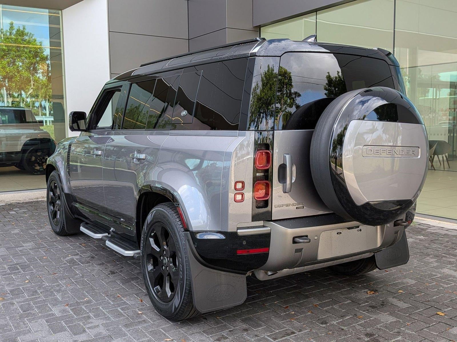 2023 Land Rover Defender 110 X-Dynamic SE AWD