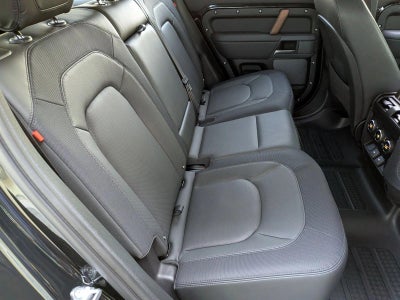 2023 Land Rover Defender 110 X-Dynamic SE AWD