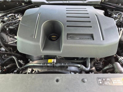 2025 Land Rover Defender 130 P400 X-Dynamic SE