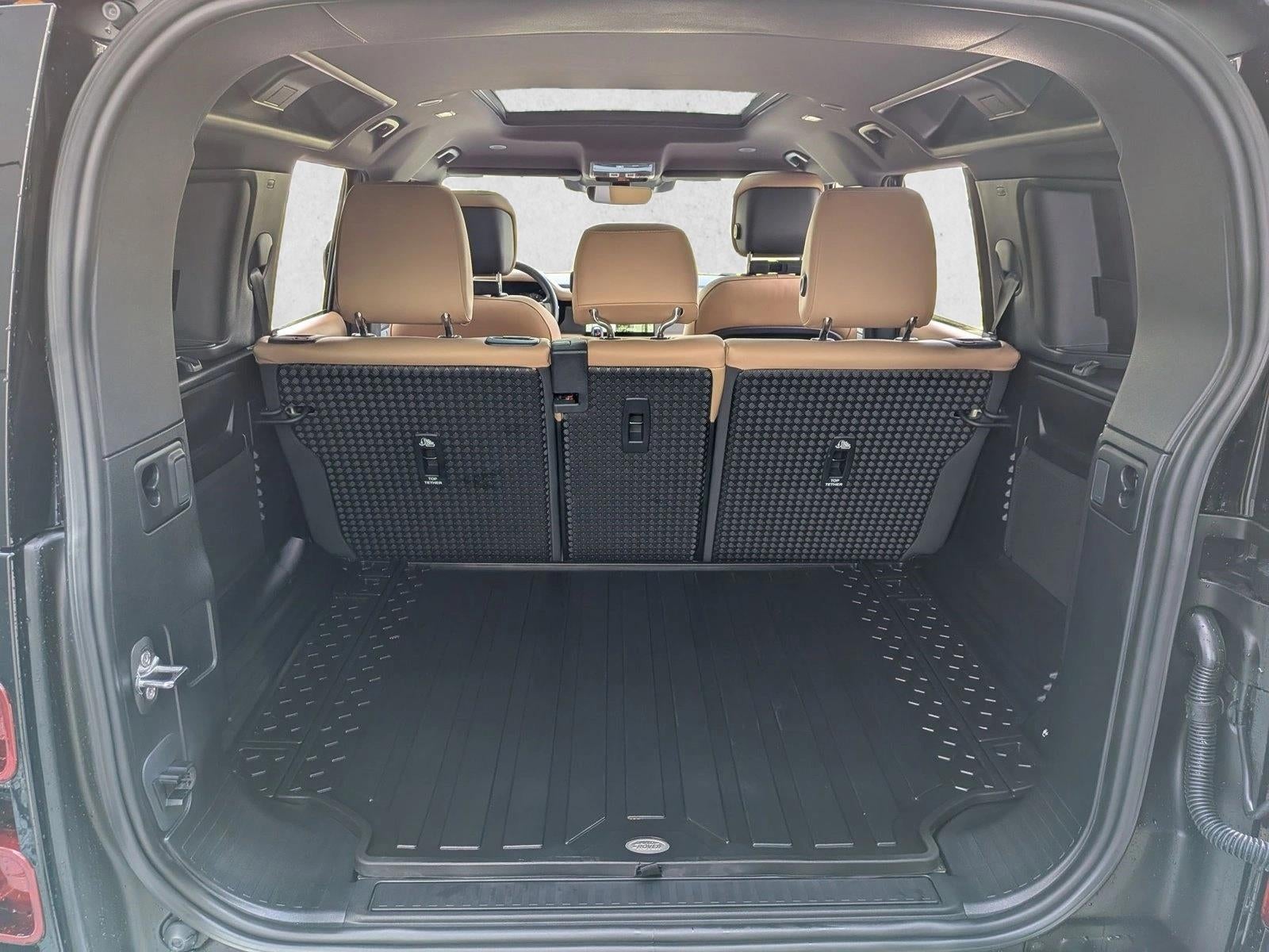 2025 Land Rover Defender 110 P300 S