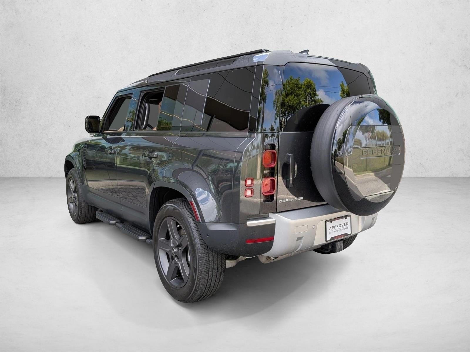 2025 Land Rover Defender 110 P300 S