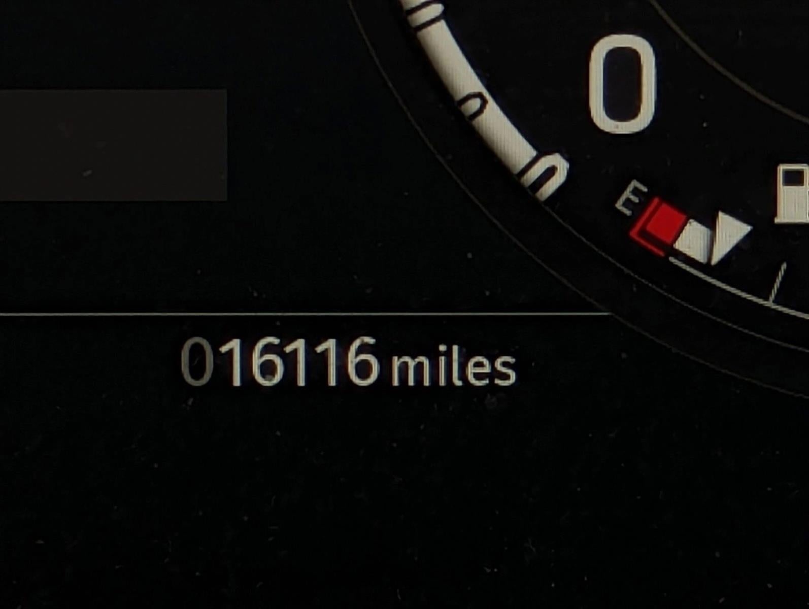 2024 Land Rover Defender 110 P300 S