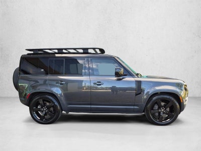 2023 Land Rover Defender 110 SE AWD