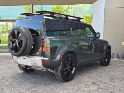 2023 Land Rover Defender 110 SE AWD