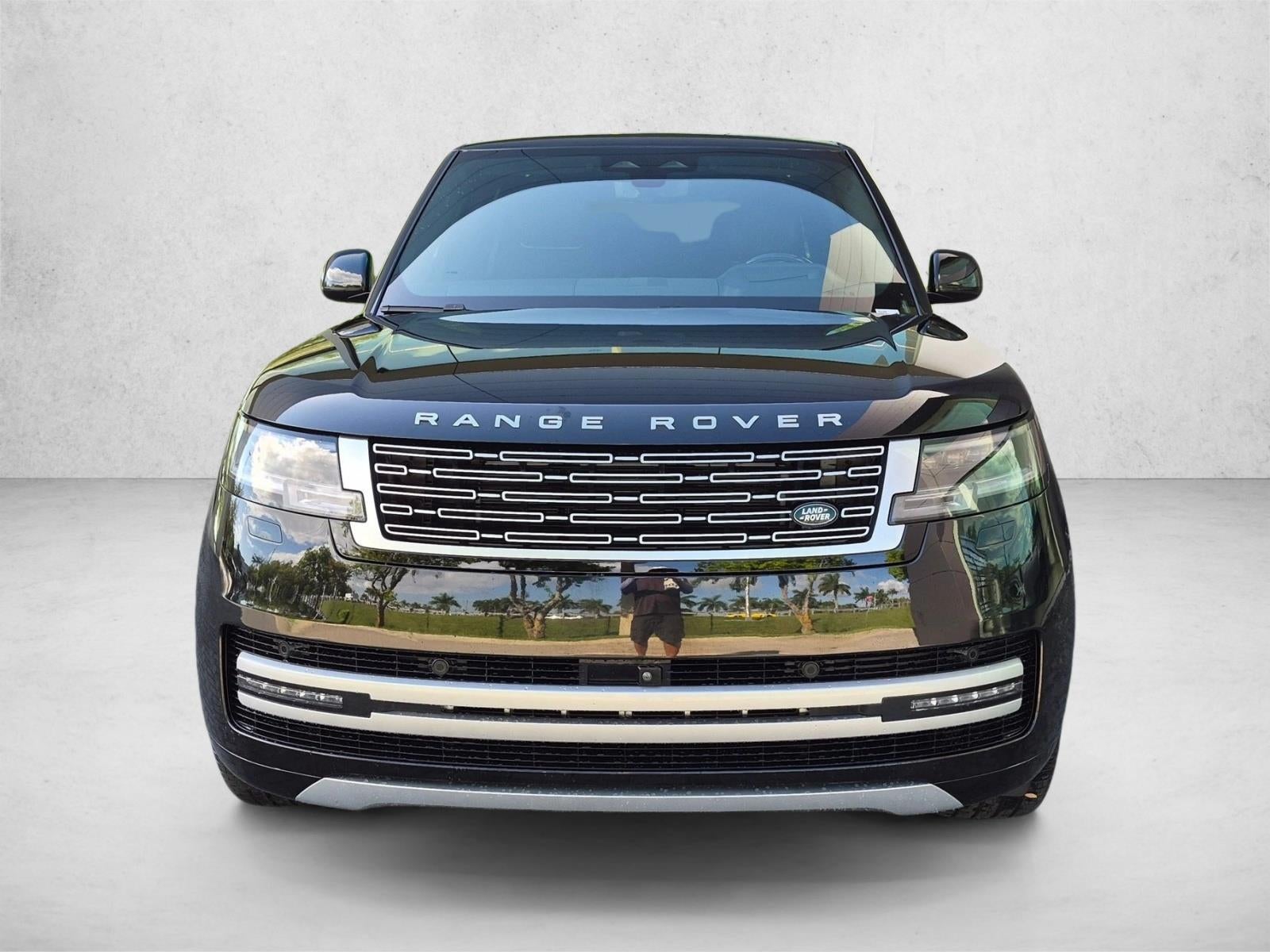 2025 Land Rover Range Rover P530 Autobiography LWB 7 Seat