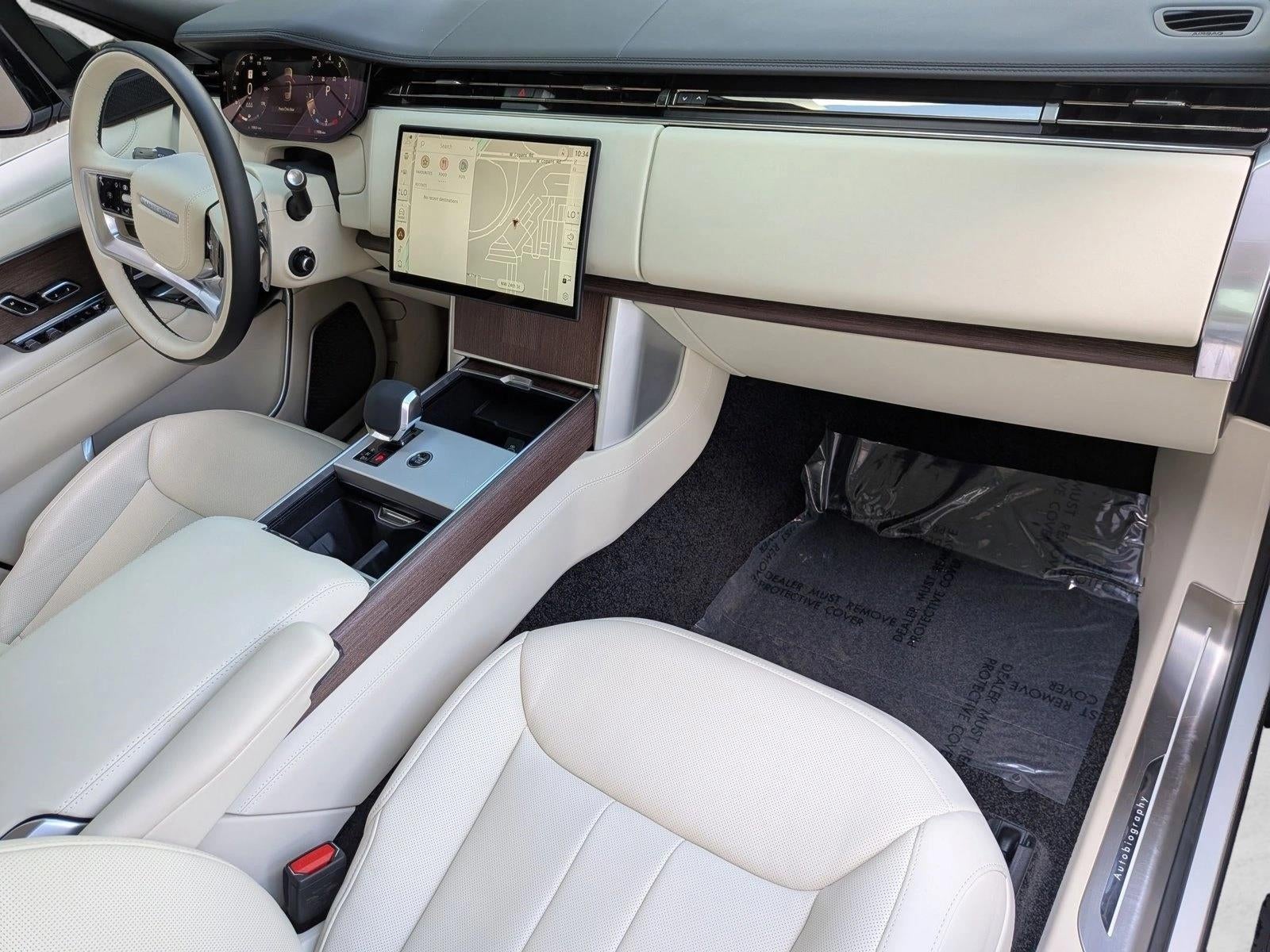 2025 Land Rover Range Rover P530 Autobiography LWB