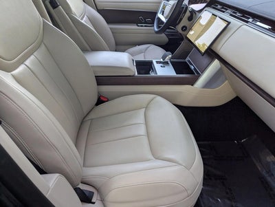 2024 Land Rover Range Rover P530 SE SWB