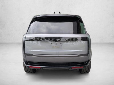 2025 Land Rover Range Rover P550e SE SWB