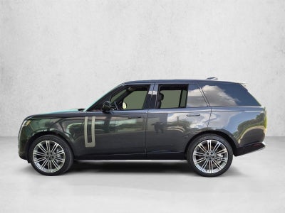 2025 Land Rover Range Rover P400 SE SWB