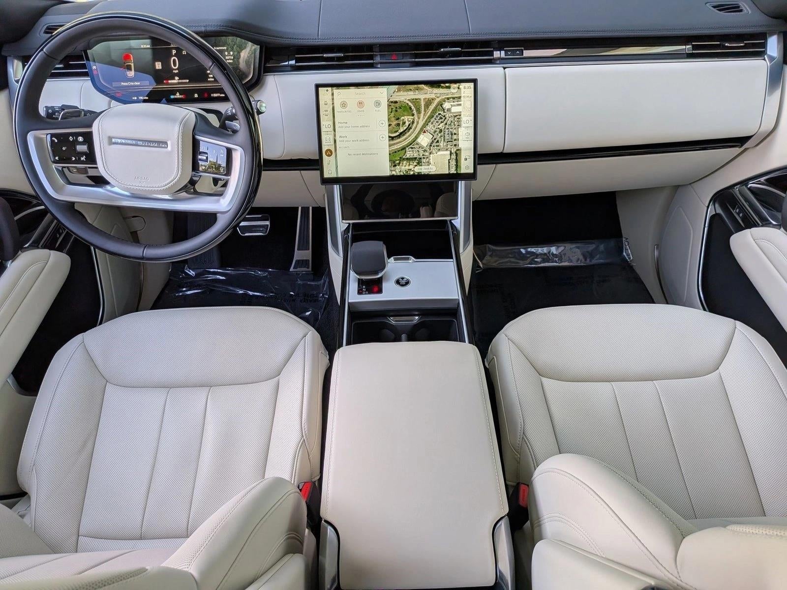 2025 Land Rover Range Rover P400 SE SWB