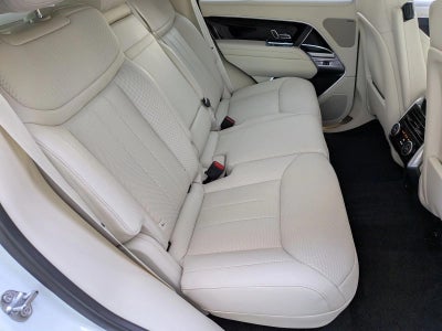 2025 Land Rover Range Rover P400 SE SWB