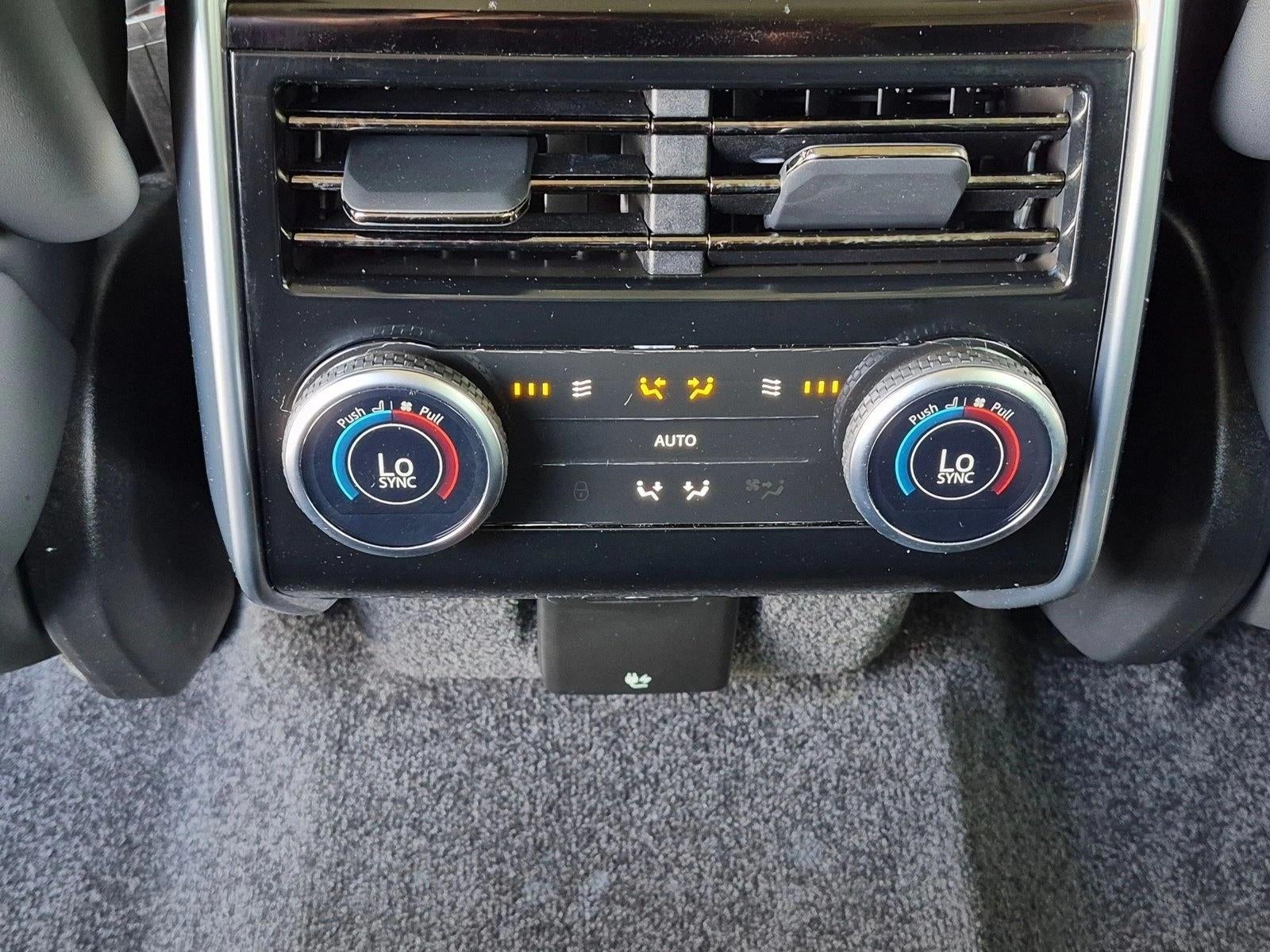 2023 Land Rover Range Rover P400 SE SWB