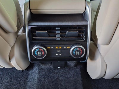 2024 Land Rover Range Rover P400 SE SWB