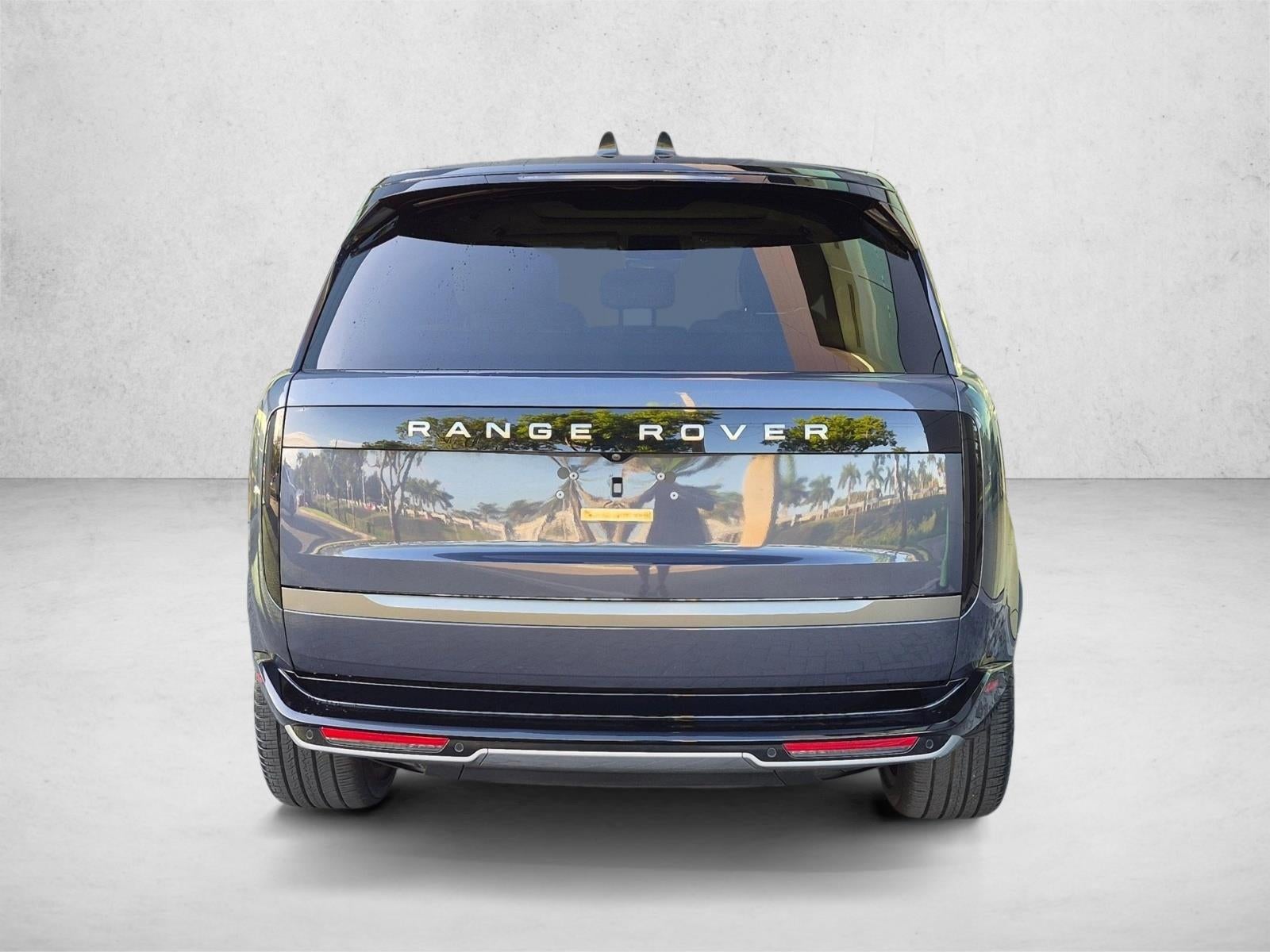 2024 Land Rover Range Rover P400 SE SWB