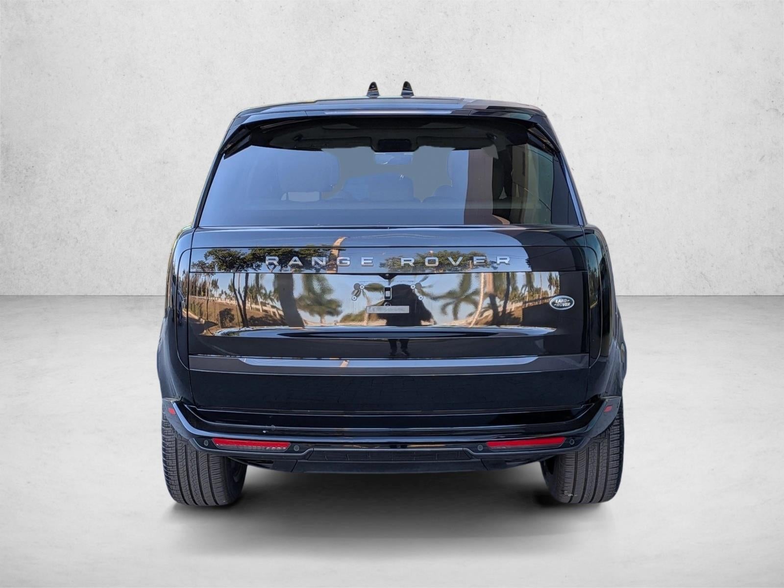 2023 Land Rover Range Rover P400 SE SWB