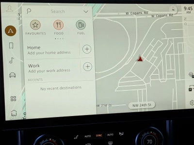 2022 Land Rover Range Rover P400 SE SWB